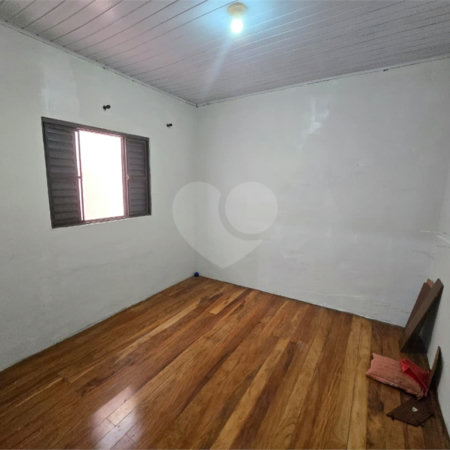 Casa à venda com 3 quartos em Jardim Itália, Itapetininga, SP