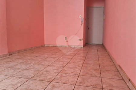 Apartamento a venda com 35m² perto de ônibus e Metrô