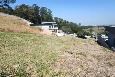 Terreno à venda no condomínio Quintas da Boa Vista, Atibaia - SP