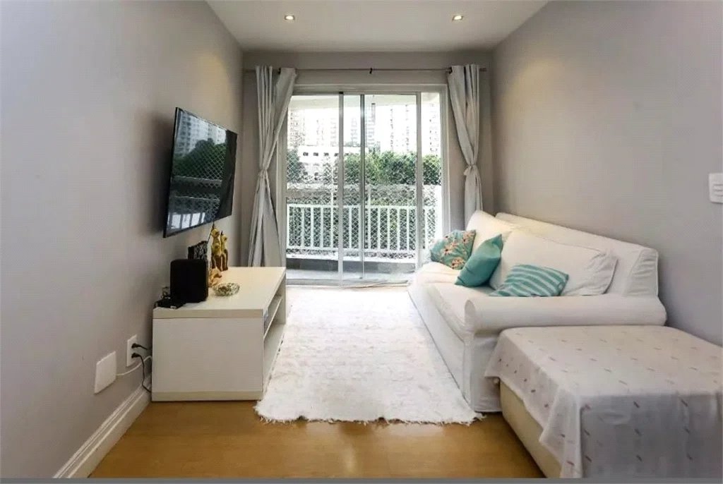 Apartamento à venda com 2 quartos, sendo 1 suíte, em Vila Andrade, São Paulo, SP