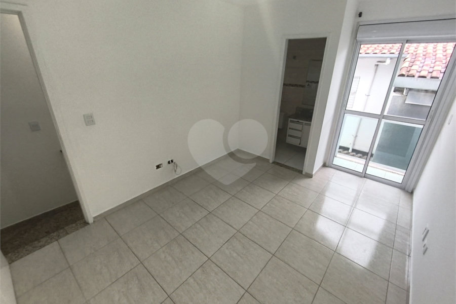 Casa à venda com 2 suítes no condomínio Murilo, São Paulo - SP