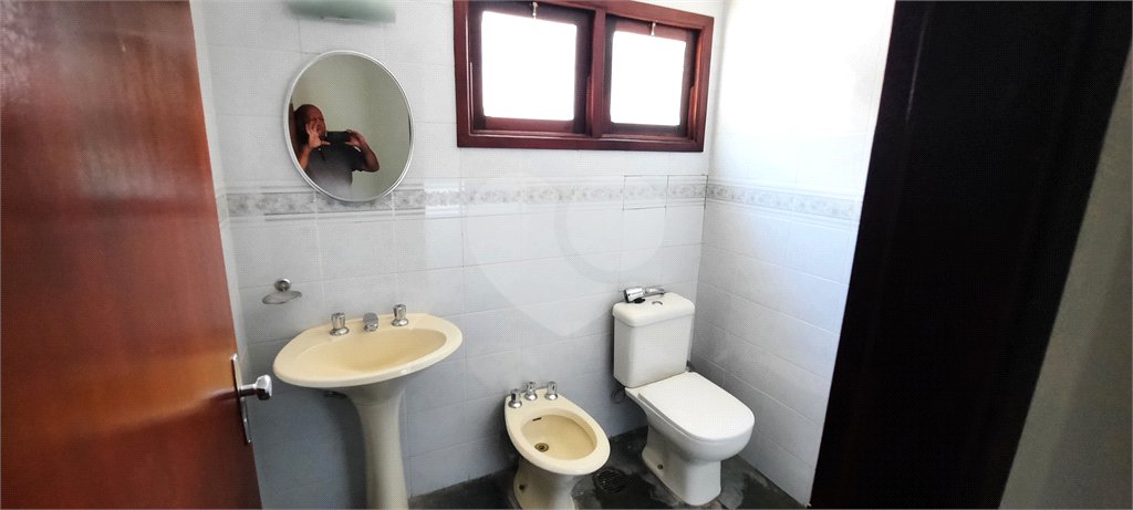 Casa à venda ou para alugar com 4 quartos, sendo 2 suítes, em Mantiqueira, Mairiporã, SP