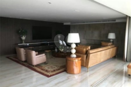 Apartamento à venda com 4 suítes em Parque Colonial, São Paulo, SP