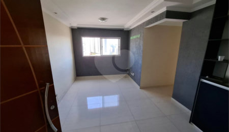 Apartamento à venda com 2 quartos em Vila Constança, São Paulo, SP