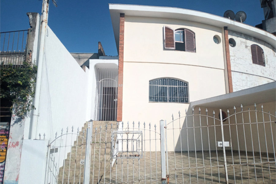 Sobrado à venda com 3 quartos, sendo 1 suíte,  no Brasilândia, São Paulo, SP