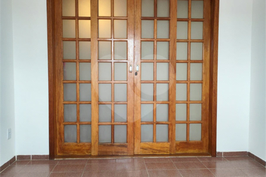 Sobrado à venda com 7 quartos, sendo 1 suíte, em Mandaqui, São Paulo, SP