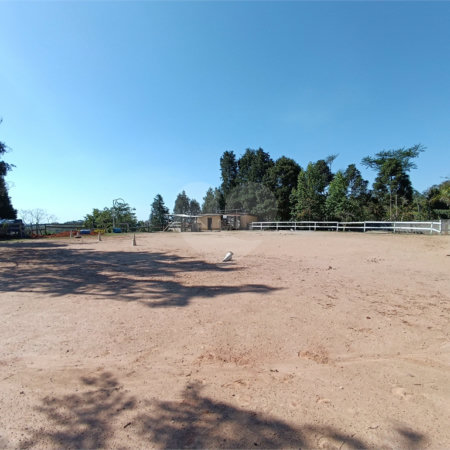 Chácara à venda com 2 suítes em Sorocamirim (canguera), São Roque, SP