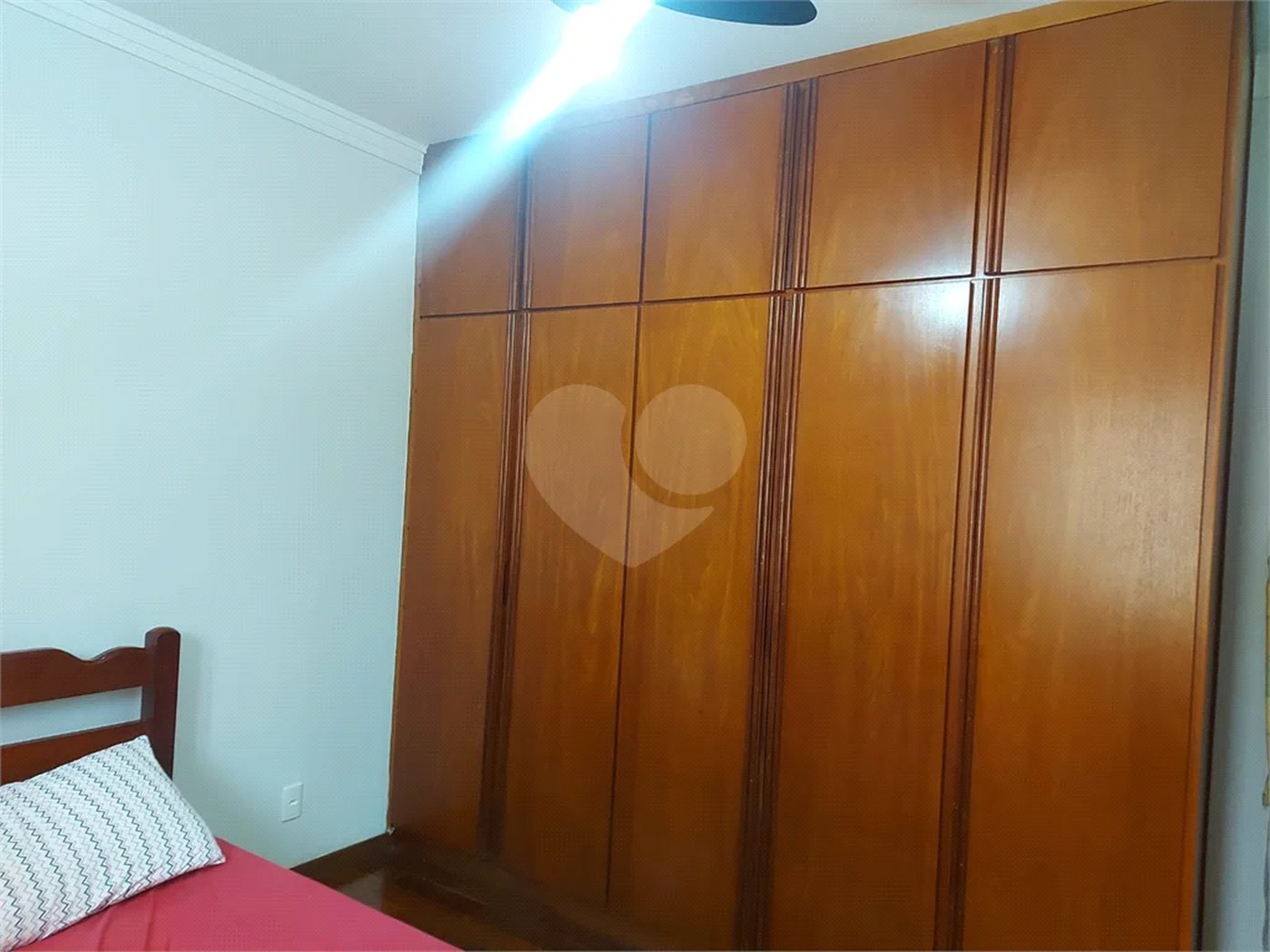 Casa à venda com 4 quartos, sendo 3 suítes, no Centro, Vinhedo, SP