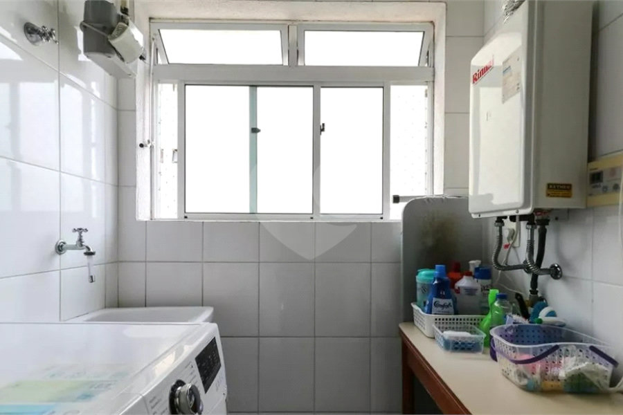 Apartamento à venda com 3 suítes em Alto da Lapa, São Paulo, SP