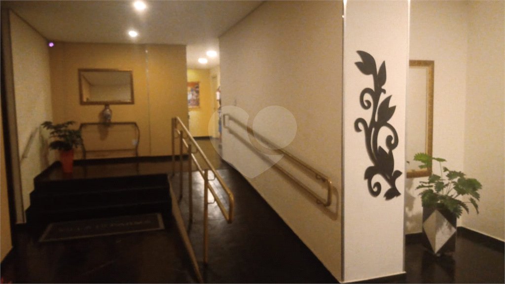 Apartamento à venda com 2 quartos, sendo 1 suíte,  em Vila Gustavo, São Paulo, SP