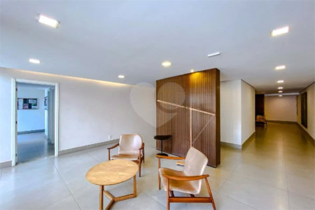 Apartamento à venda com 2 quartos, sendo 1 suíte, em Quarta Parada, São Paulo, SP