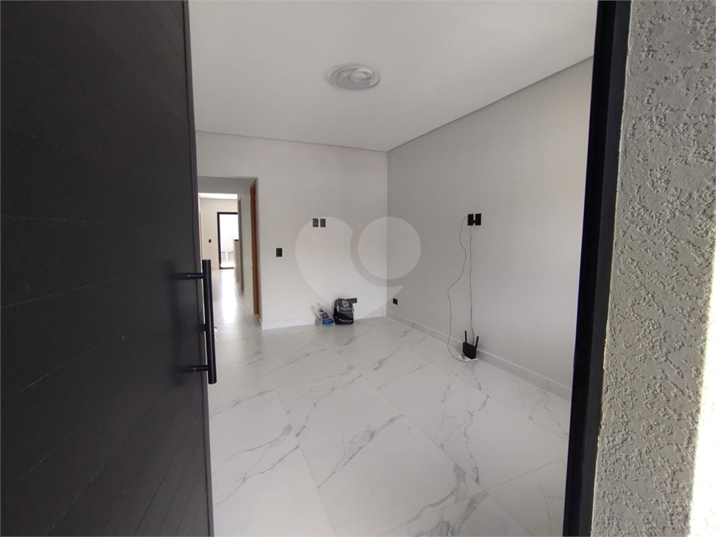 Casa à venda com 3 quartos, sendo 2 suítes, em Cachoeirinha, Bom Jesus dos Perdões, SP
