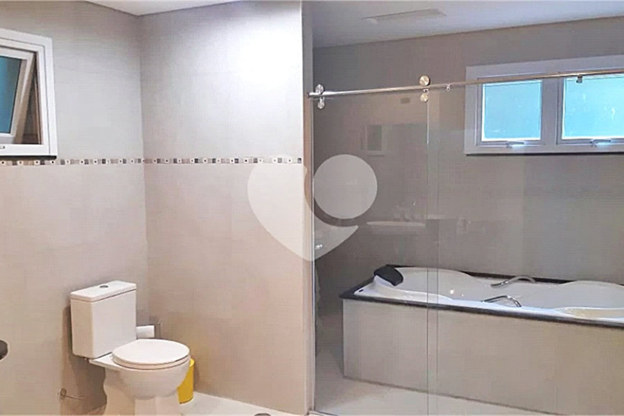 Casa à venda com 4 quartos, sendo 2 suítes, no condomínio Campos de Mairiporã Gleba 1, Mairiporã - SP