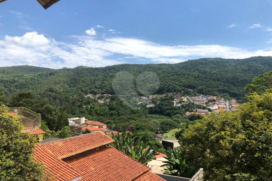 Casa à venda com 5 quartos, sendo 1 suíte, em Serra da Cantareira, Mairiporã, SP
