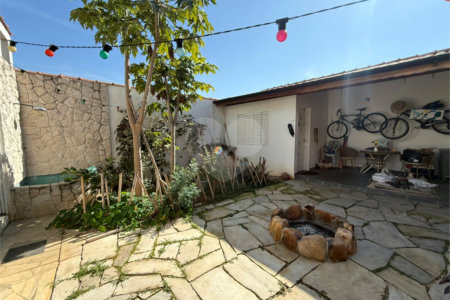 Casa à venda com 3 quartos, sendo 1 suíte, em Ipiranga, São Paulo, SP