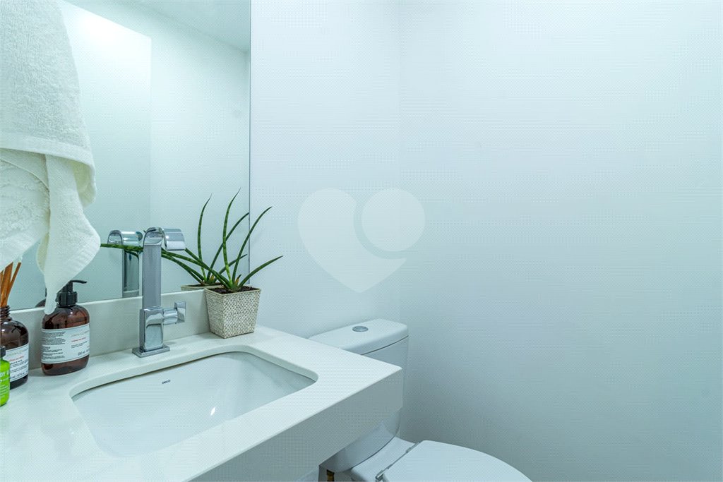 Apartamento à venda com 3 quartos, sendo 1 suíte, em Barra Funda, São Paulo, SP