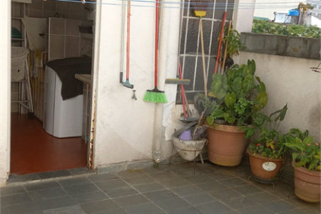 Casa Térrea à venda com 3 quartos, sendo 1 suíte,  em Aclimação, São Paulo, SP
