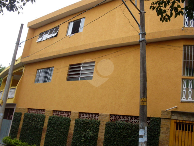 Sobrado à venda com 2 quartos em Itaim Paulista, São Paulo, SP