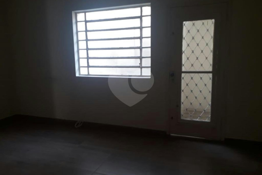 Casa à venda com 4 quartos, sendo 2 suítes, em Santana, São Paulo, SP