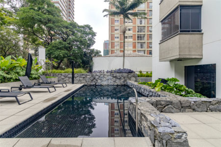 Apartamento à venda com 3 quartos, sendo 2 suítes, em Campo Belo, São Paulo, SP