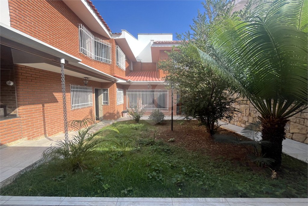 Casa à venda com 4 quartos, sendo 3 suítes, em Vila Guilherme, São Paulo, SP