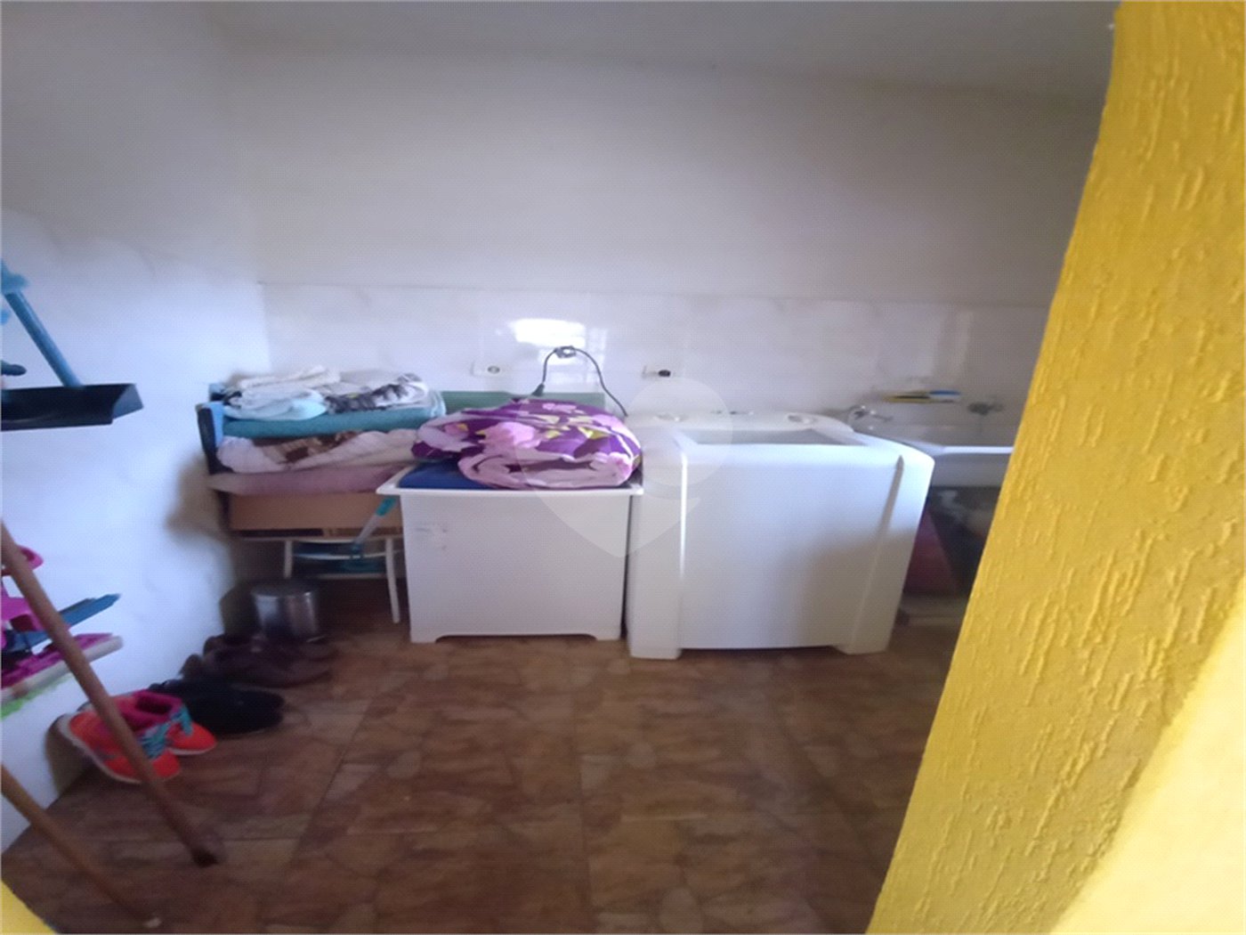 Sobrado à venda com 4 quartos, sendo 1 suíte, em Tremembé, São Paulo, SP