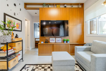 Apartamento à venda com 2 quartos, sendo 1 suíte,  em Vila Andrade, São Paulo, SP
