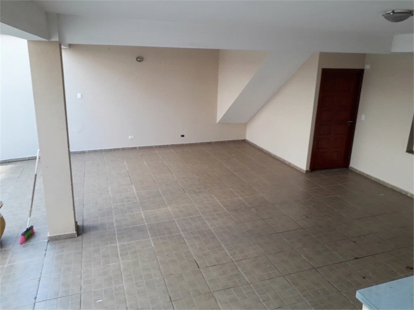 Sobrado à venda com 3 quartos, sendo 1 suíte, em Lar São Paulo, São Paulo, SP