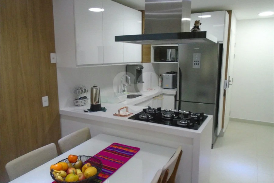 Villagio à venda com 3 quartos, sendo 1 suíte,  em Riviera de São Lourenço, Bertioga, SP
