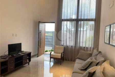 Casa à venda com 2 quartos, sendo 1 suíte, em Pinheirinho, Vinhedo, SP