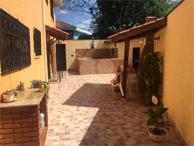 Sobrado à venda com 3 quartos, sendo 1 suíte,  em Vila Albertina, São Paulo, SP