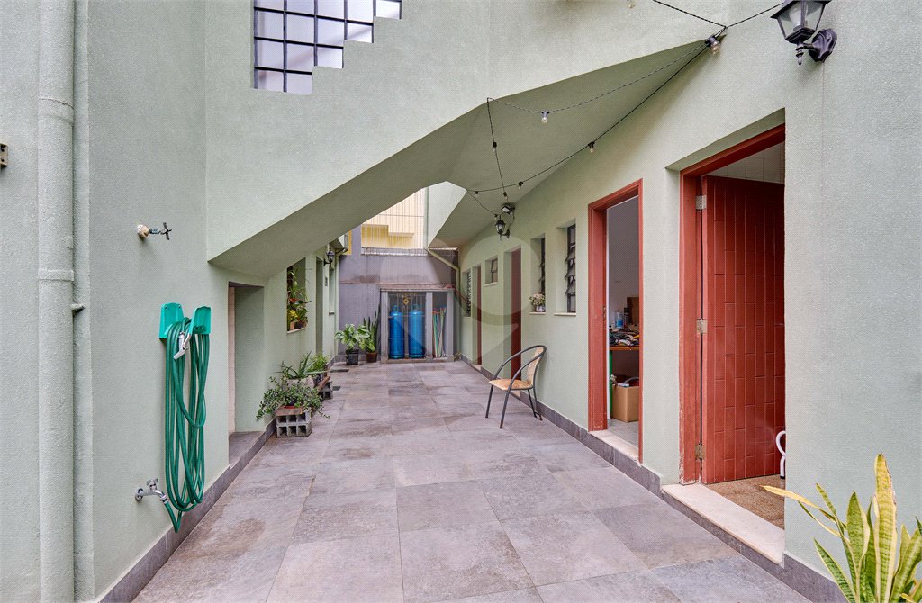 Casa de Vila à venda com 3 quartos, sendo 2 suítes, em Granja Julieta, São Paulo, SP