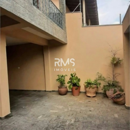 Casa à venda com 3 quartos, sendo 1 suíte,  no Brasil, Itu, SP