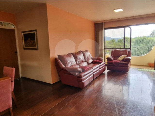 Apartamento à venda com 4 quartos, sendo 1 suíte,  em Horto Florestal, São Paulo, SP