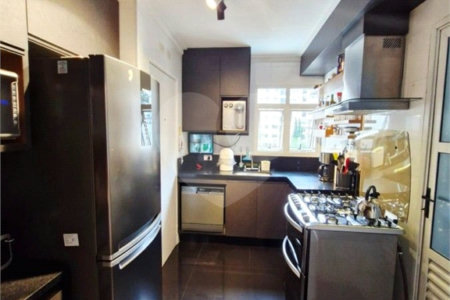 Apartamento à venda com 3 quartos, sendo 1 suíte, em Vila Suzana, São Paulo, SP