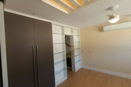 Cobertura à venda com 3 quartos, sendo 2 suítes, em Tijuca, Rio de Janeiro, RJ