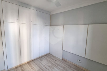Apartamento à venda ou para alugar com 3 quartos, sendo 1 suíte,  em Vila Pompéia, São Paulo, SP