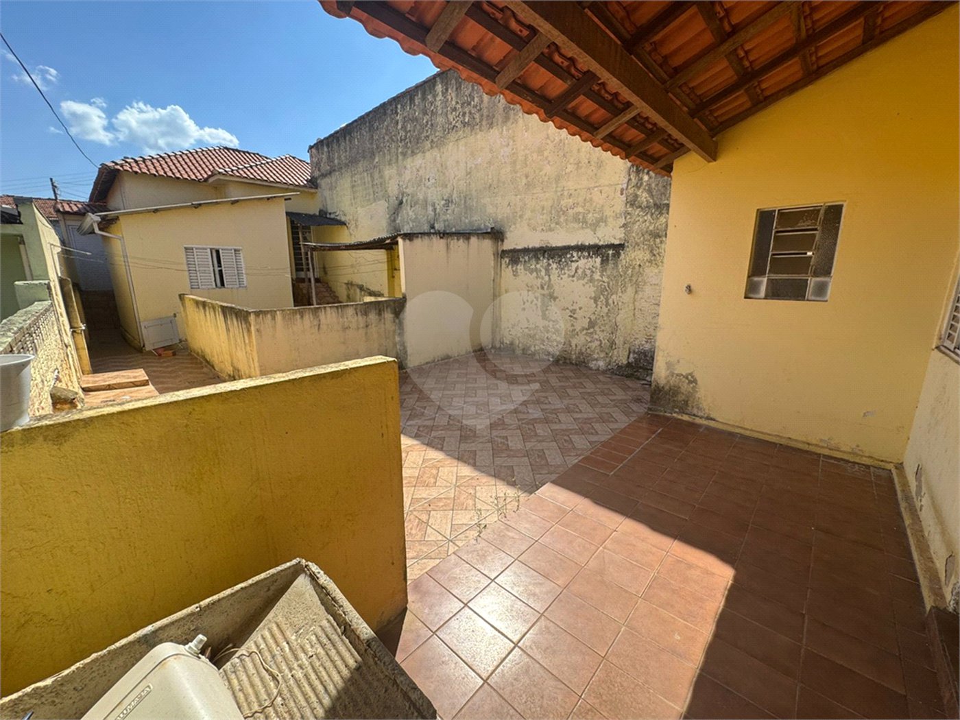 Casa à venda com 4 quartos, sendo 1 suíte, em Vila Maria, Itapetininga, SP