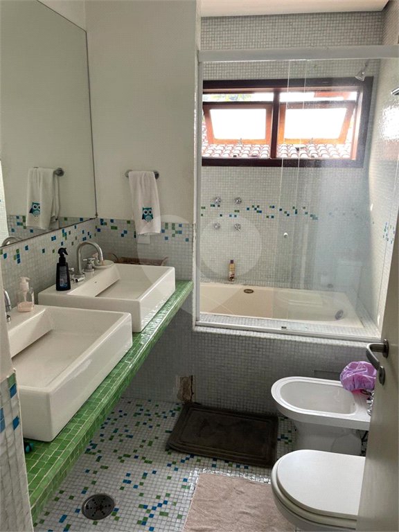 Casa à venda com 4 quartos, sendo 1 suíte, em Vila Morumbi, São Paulo, SP