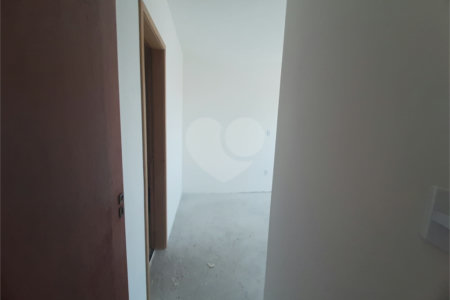Apartamento à venda com 2 quartos, sendo 1 suíte, em Parada Inglesa, São Paulo, SP