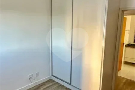 Apartamento à venda com 2 quartos, sendo 1 suíte,  em Jardim América, São José dos Campos, SP
