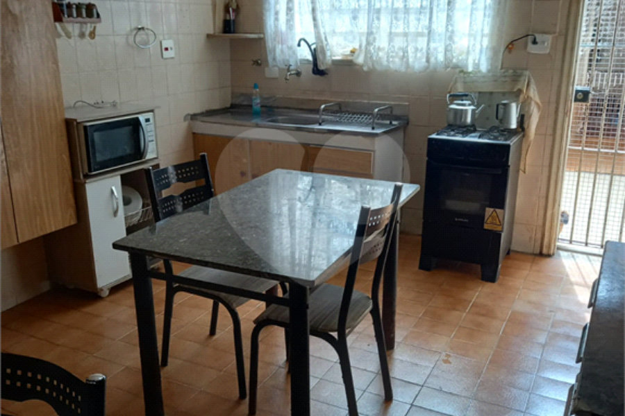 Sobrado à venda com 2 quartos em Lapa, São Paulo, SP