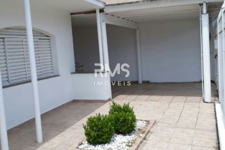 Casa à venda com 2 quartos no Centro, Itu, SP