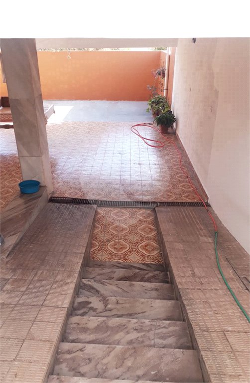 Casa à venda com 4 quartos, sendo 1 suíte, no Centro, Vinhedo, SP