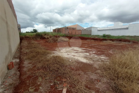 Terreno à venda em Jardim das Palmas, Itapetininga, SP