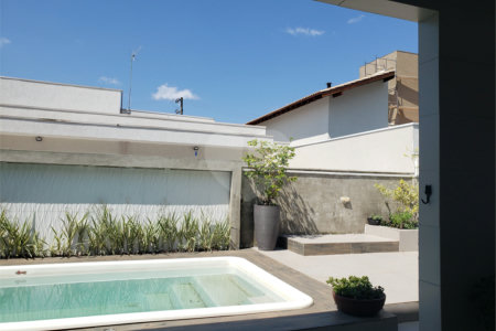 Casa à venda com 3 suítes no condomínio Residencial Veredas, Mogi das Cruzes - SP
