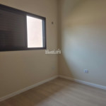 Casa à venda com 3 suítes em Vila Petrópolis, Atibaia, SP