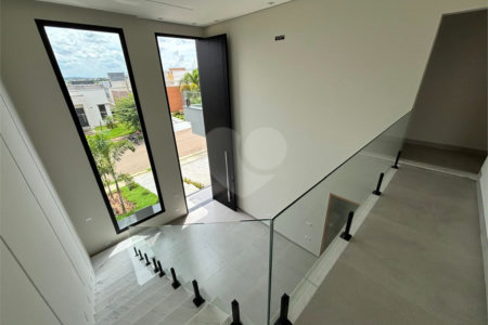 Sobrado à venda com 4 suítes em Residencial Central Parque, Salto, SP