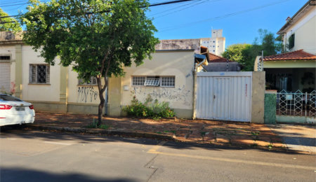 Casa à venda com 5 quartos em Jardim Ártico, Araraquara, SP