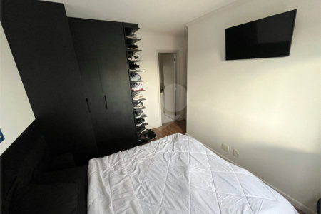 Apartamento à venda com 2 quartos, sendo 1 suíte,  em Vila América, Santo André, SP